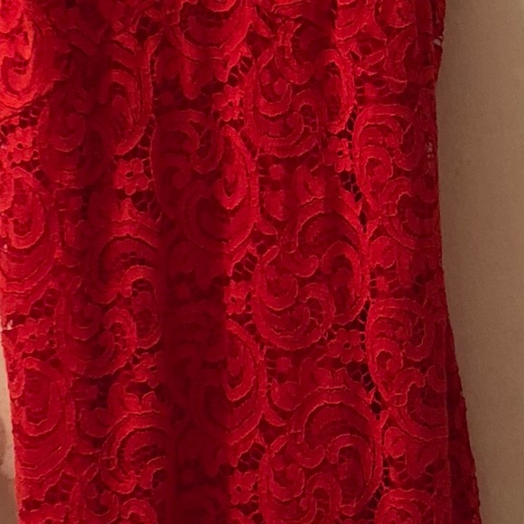 Red lace dress spaghetti straps - Picture 3 of 3